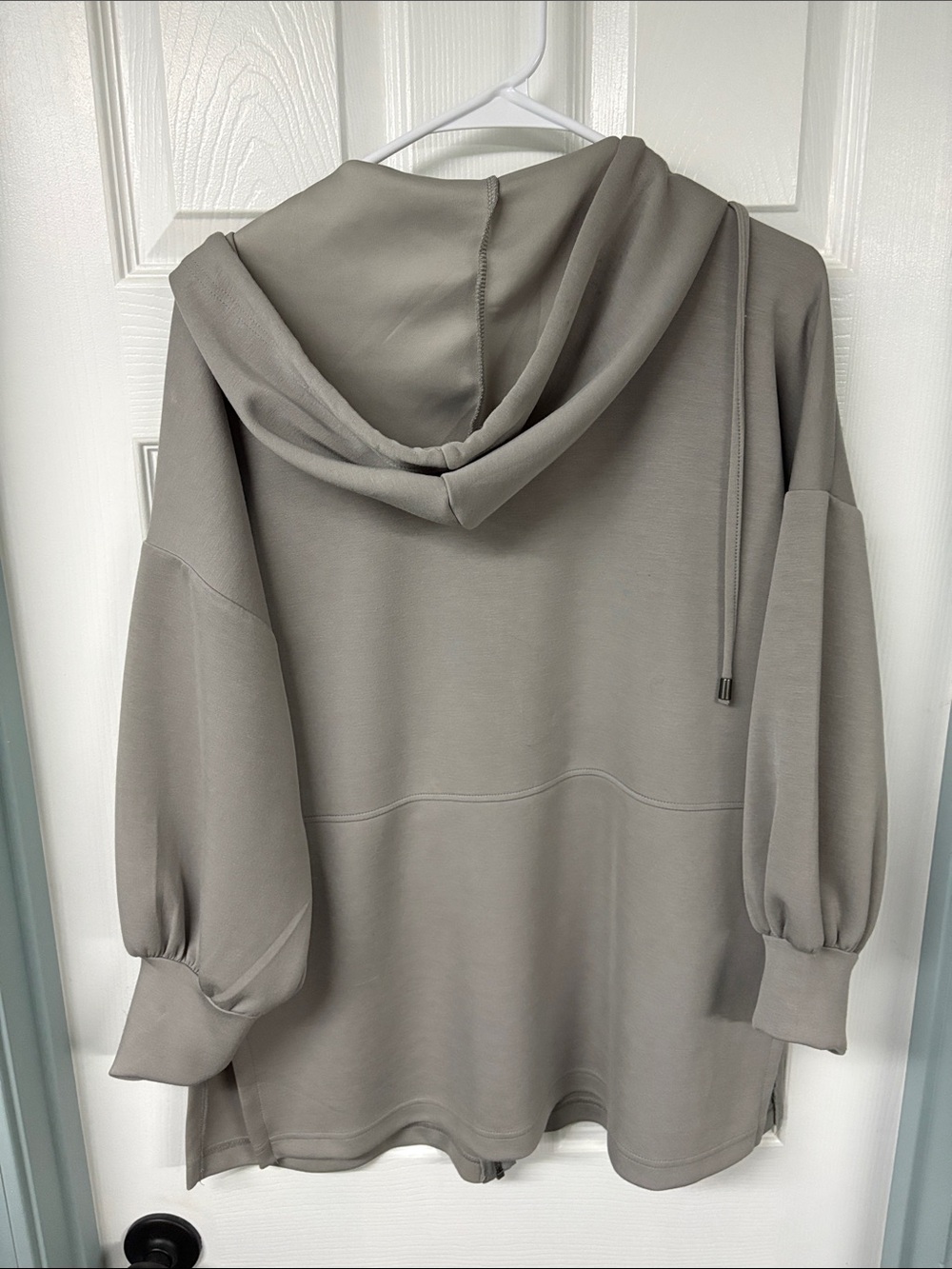 Cable & Gauge Hooded Zip-Front Bomber Jacket in Taupe - Picture 6 of 6